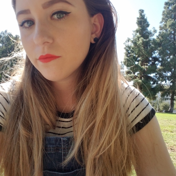 Meet the Posher - Picture 2 of 4